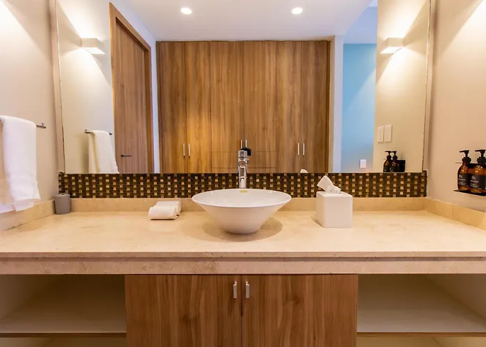Capitalia Plaza Residences Reforma 5* Mexico City